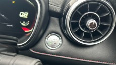 MG Hs 1.5 T-GDI Exclusive 5dr DCT Petrol Hatchback